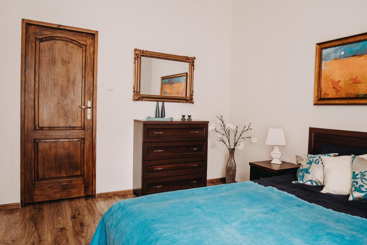 Apartament Slowackiego 22 Przemysl Luaran gambar